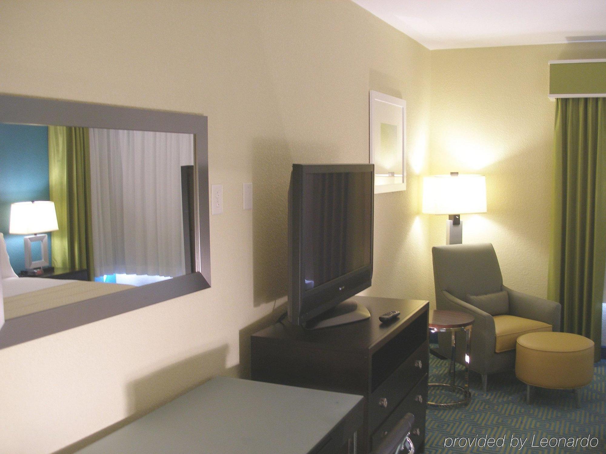 Hilton Garden Inn Далтън Стая снимка