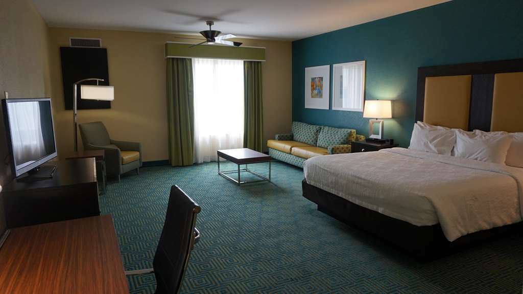 Hilton Garden Inn Далтън Стая снимка